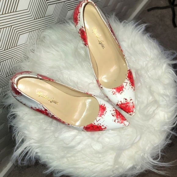 White heels red splatter print - Picture 4 of 7